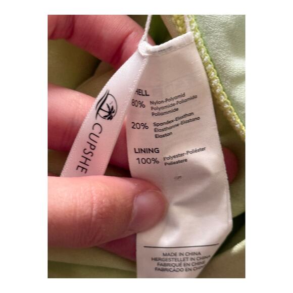 Cupshe bathing suit Romantic Garden Square neck ruching one piece size Medium M - Picture 5 of 7